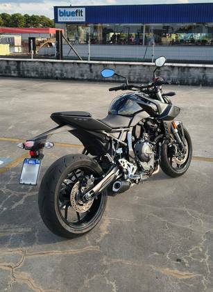 SUZUKI GSX-8S SUZUKI GSX-8S